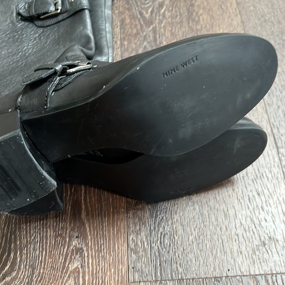 Women’s Boot - Picture 5 of 6